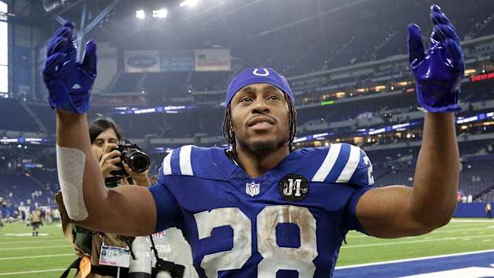 Las Vegas Raiders v Indianapolis Colts - NFL 2025