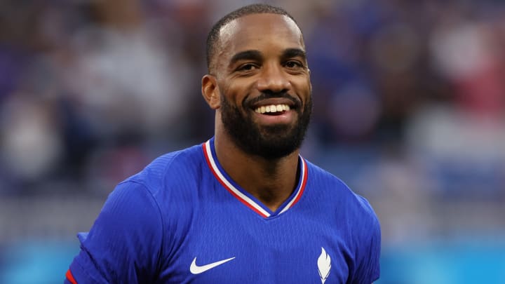 Alexandre Lacazette a eu le droit à un message d'Edose Ibadin.