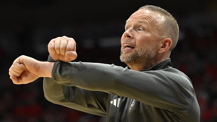 Nov 6, 2025; Louisville, Kentucky, USA;  Louisville Cardinals head coach Pat Kelsey calls out instructions during the second half against the Jackson State Tigers at KFC Yum! Center. Louisville defeated Jackson State 106-70. Mandatory Credit: Jamie Rhodes-Imagn Images