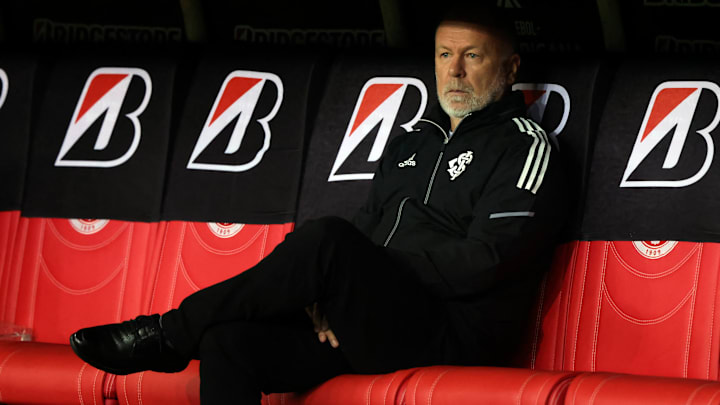 Time de Mano Menezes entra em campo nesta quinta-feira em Arequipa