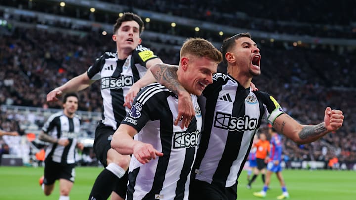 Newcastle United FC v Crystal Palace FC - Premier League