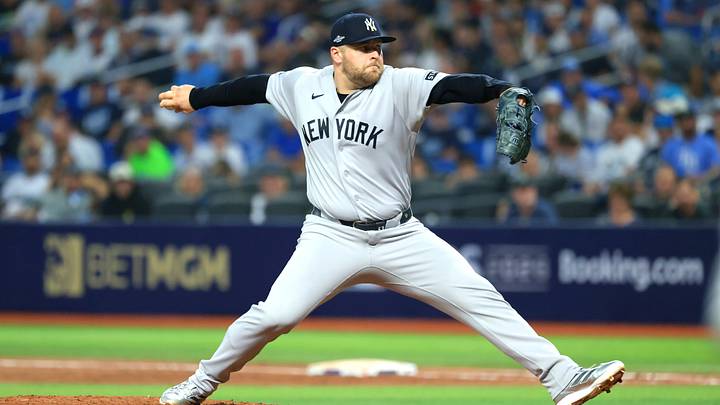 Oct 5, 2026; St. Petersburg, Florida, USA; New York Yankees pitcher David Bednar (53) delivers a pitch during the eighth inning against the Tampa Bay Rays in game two of the ALDS for the 2026 MLB Playoffs at Tropicana Field. Mandatory Credit: Kim Klement Neitzel-Imagn Images Oct 5, 2026; St. Petersburg, Florida, USA; New York Yankees pitcher David Bednar (53) delivers a pitch during the eighth inning against the Tampa Bay Rays in game two of the ALDS for the 2026 MLB Playoffs at Tropicana Field. Mandatory Credit: Kim Klement Neitzel-Imagn Images