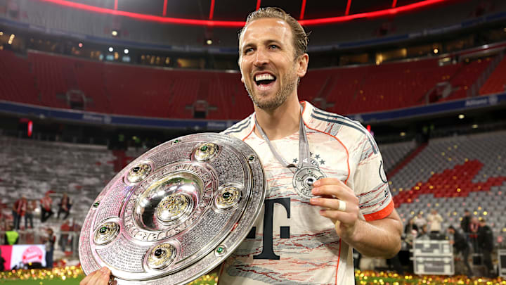 Harry Kane durfte den ersten großen Titel seiner Karriere feiern.