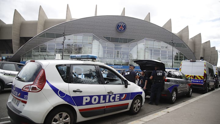 Le PSG s'est imposé 2-1 contre la Juventus, lors d'une première journée de Ligue des Champions où la police a eu du travail