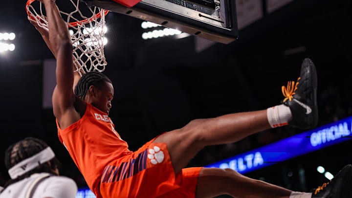 The Clemson Tigers will look to take advantage of a small break this week, only playing once to finish January. 