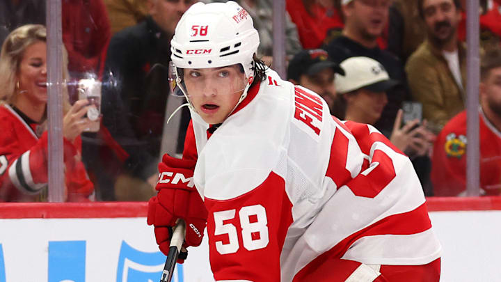 Detroit Red Wings v Chicago Blackhawks