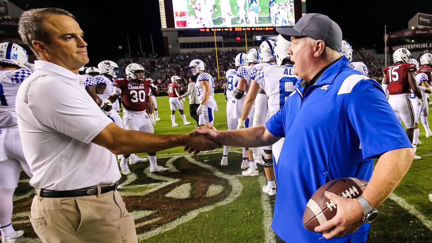 Gamecocks Face Wildcats: Key SEC Clash Ahead