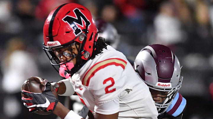 Cardinal Mooney wide receiver Kymistrii Young scores a touchdown 