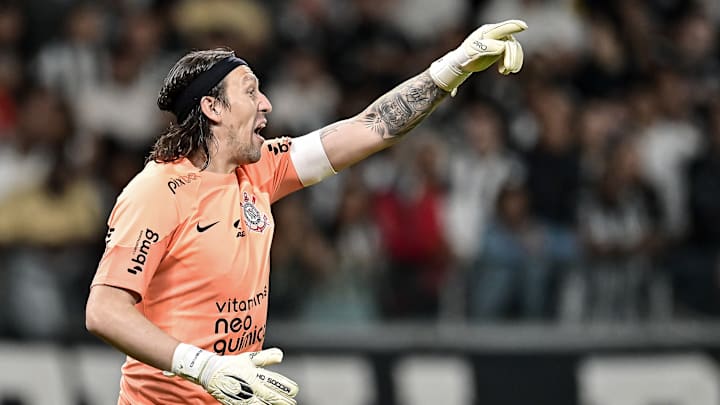 Goleiro é considerado um dos grandes ídolos da Fiel