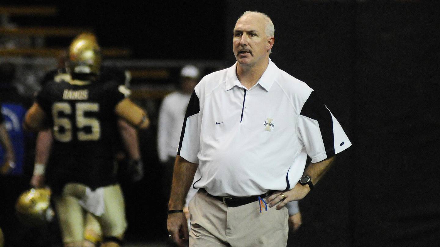 Oregon State Interim Special Teams Coach Robb Akey: 