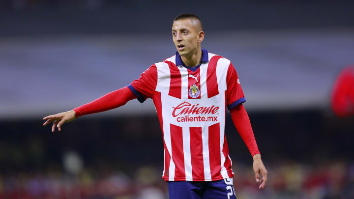 Roberto Alvarado es pretendido por Monterrey