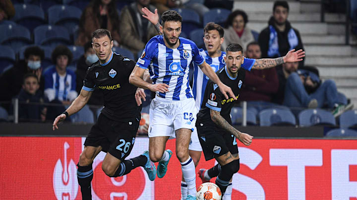 Com vantagem construída na ida, Porto depende apenas de um empate para marcar presença nas oitavas de final do torneio Com vantagem construída na ida, Porto depende apenas de um empate para marcar presença nas oitavas de final do torneio