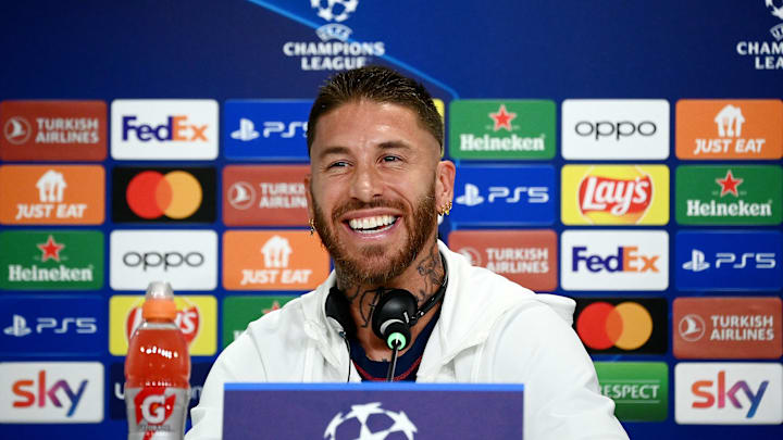 FBL-EUR-C1-PSG-PRESSER