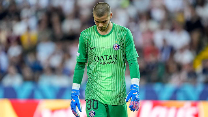 Lucas Chevalier pourrait perdre sa place.