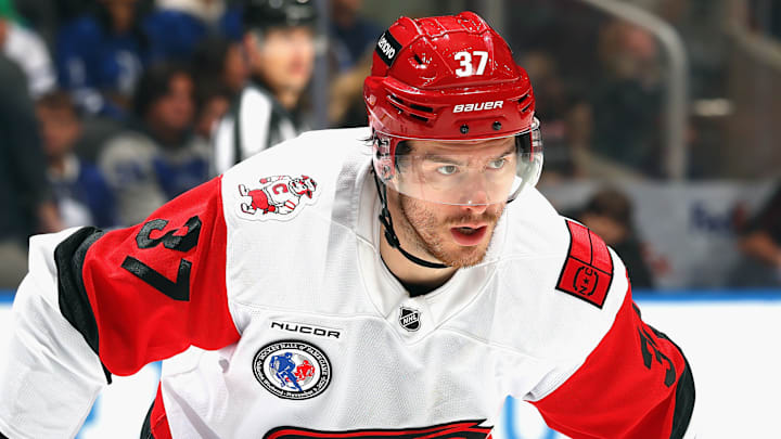 Carolina Hurricanes v Toronto Maple Leafs