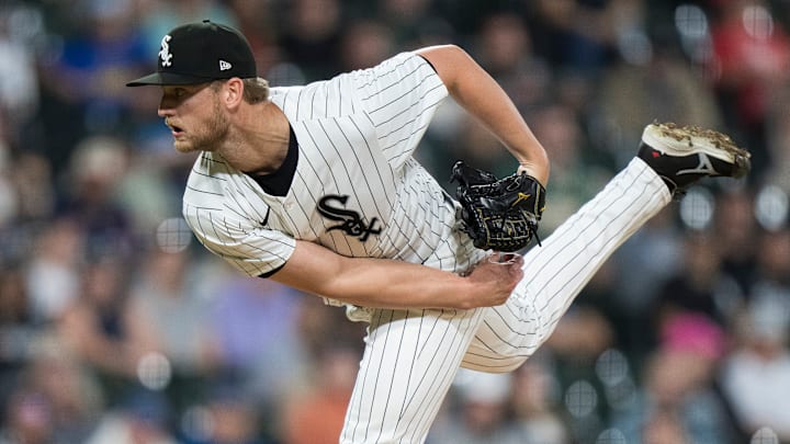 Los Angeles Angels v Chicago White Sox