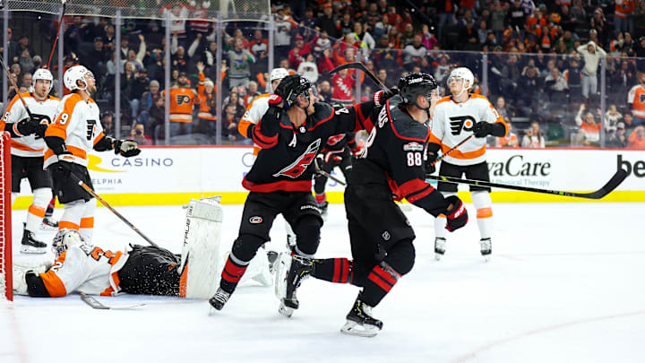 Carolina Hurricanes v Philadelphia Flyers