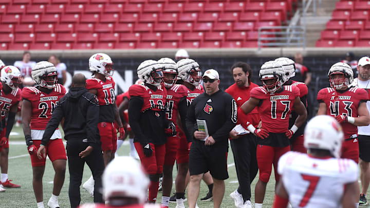 Louisville   s defense is ready to get it on at the final open practice before the spring game.April