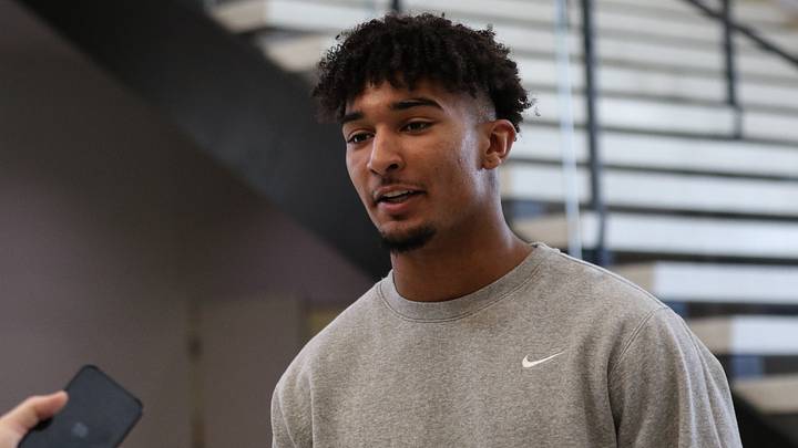 Iowa DB Xavier Nwankpa. (Rob Howe/HN) 