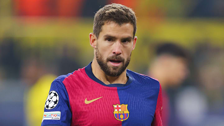 Iñigo Martínez se lesionou no confronto contra o Real Madrid