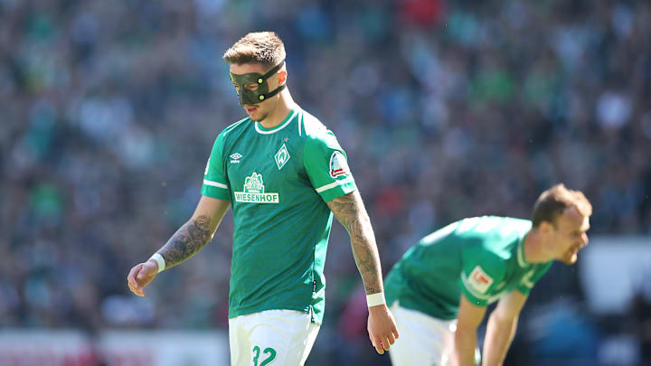 Marco Friedl muss die Werder-Abwehr auf Schalke anführen