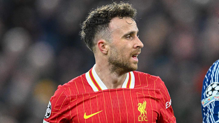 Liverpool released an emotional statement confirming Jota’s passing.