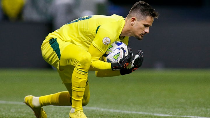 O Goiás de Tadeu é o líder do Brasileirão Série B 2025 O Goiás de Tadeu é o líder do Brasileirão Série B 2025