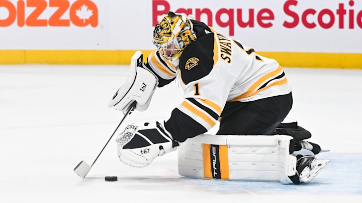 Boston Bruins v Montreal Canadiens