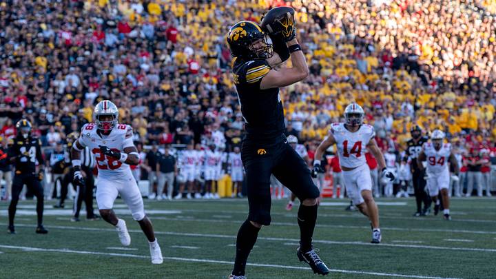 Iowa Hawkeyes wide receiver Reece Vander Zee (2) catches a pass from Iowa Hawkeyes quarterback Jeremy Hecklinski (10) during a Big Ten college football game against the Ohio State Buckeyes Oct. 3, 2026 at Kinnick Stadium in Iowa City, Iowa. Iowa Hawkeyes wide receiver Reece Vander Zee (2) catches a pass from Iowa Hawkeyes quarterback Jeremy Hecklinski (10) during a Big Ten college football game against the Ohio State Buckeyes Oct. 3, 2026 at Kinnick Stadium in Iowa City, Iowa.