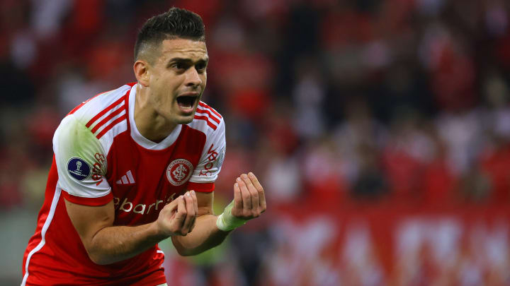 Jogador se lesionou diante do Palmeiras Jogador se lesionou diante do Palmeiras