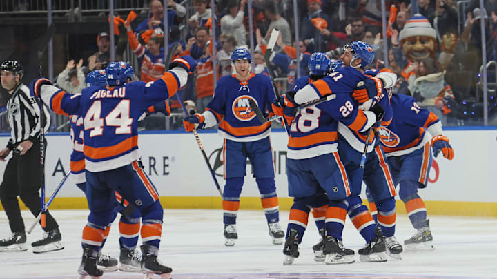 Carolina Hurricanes v New York Islanders - Game Four