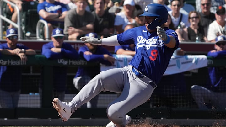 Keston Hiura fue dejado libre por los Dodgers