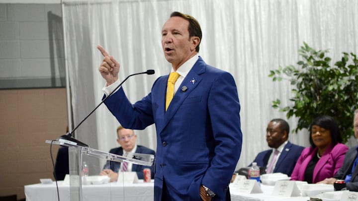 Louisiana Gov. Jeff Landry speaks during the Aug. 20 Donaldsonville Area Chamber of Commerce and Baton Rouge Industrial Group luncheon.
