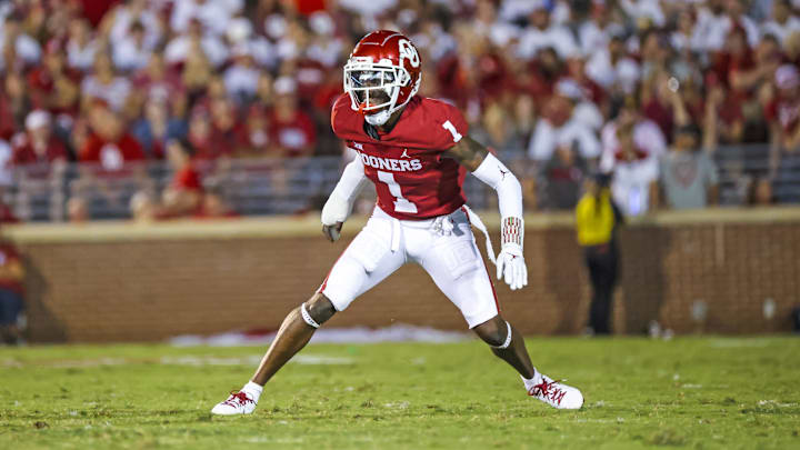 Sep 11, 2021; Norman, Oklahoma, USA; Oklahoma Sooners cornerback Joshua Eaton (1) in action during the game against the Western Carolina Catamounts at Gaylord Family-Oklahoma Memorial Stadium. Mandatory Credit: Kevin Jairaj-Imagn Images