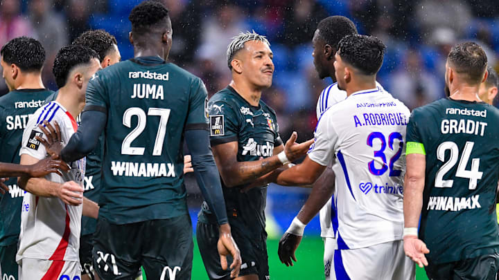 Lens x Lyon se enfrentam pela Ligue 1 2025/26