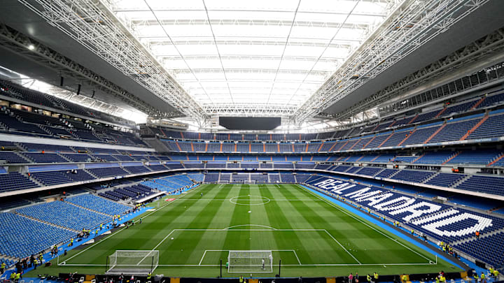 Florentino Pérez veut mettre en place une révolution au Santiago Bernabéu. Florentino Pérez veut mettre en place une révolution au Santiago Bernabéu.