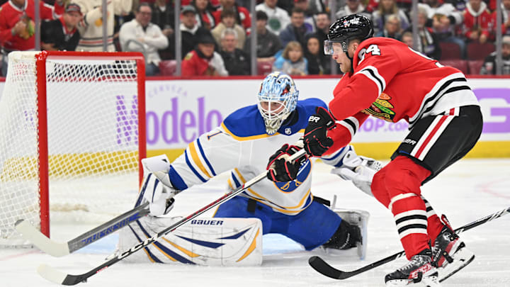 Buffalo Sabres v Chicago Blackhawks