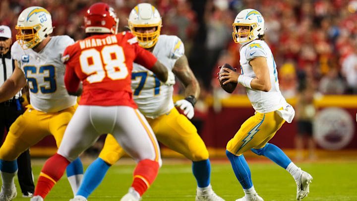 Los Angeles Chargers v Kansas City Chiefs