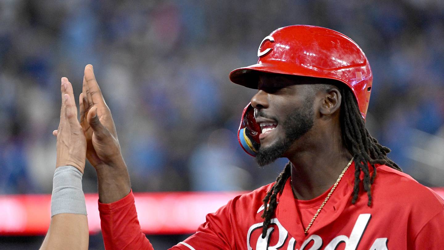Reds Superstar Elly De La Cruz Enters Rare Company With Historic 30/30 Season