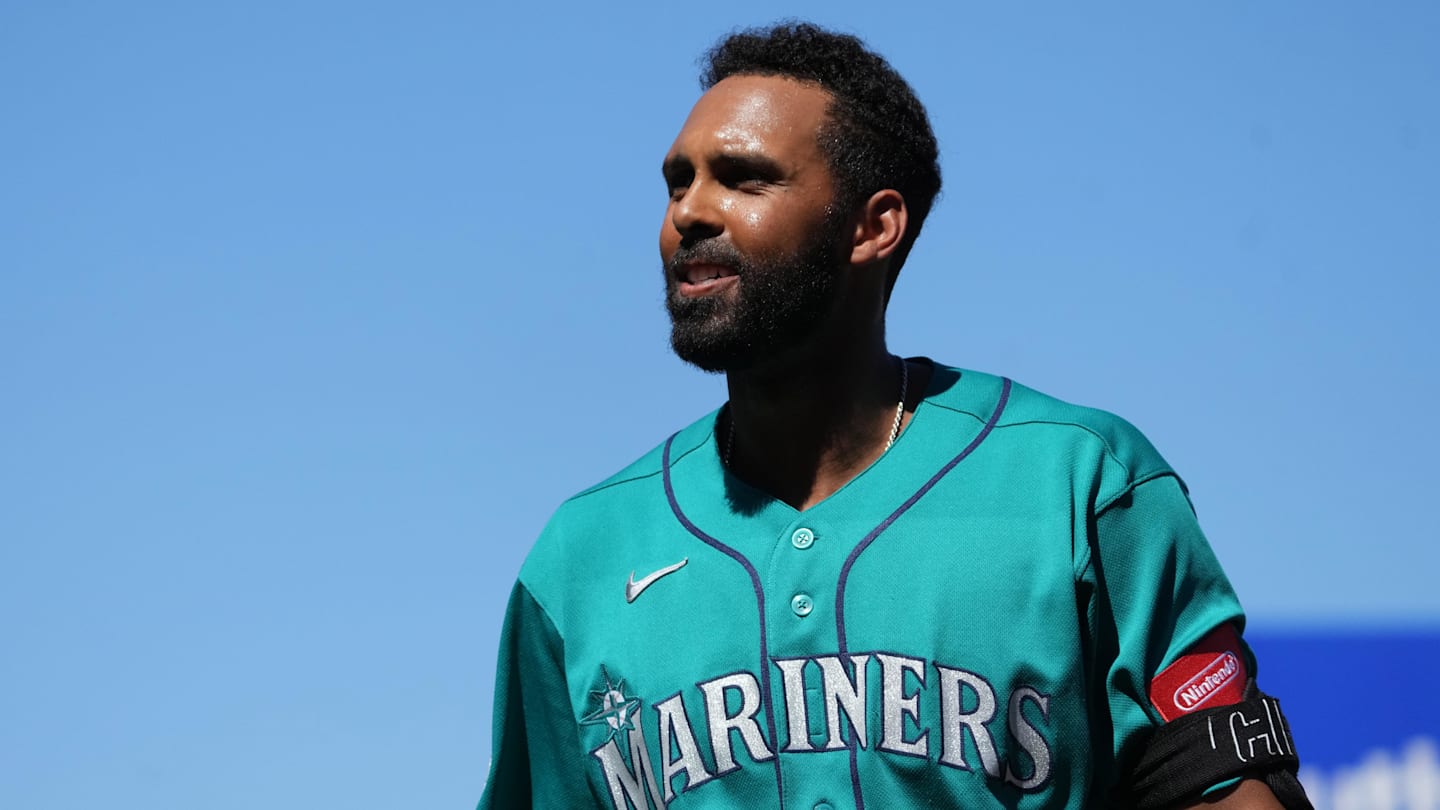 Brennen Davis Gives Mariners Another Reason To Rethink Their Bench Timeline