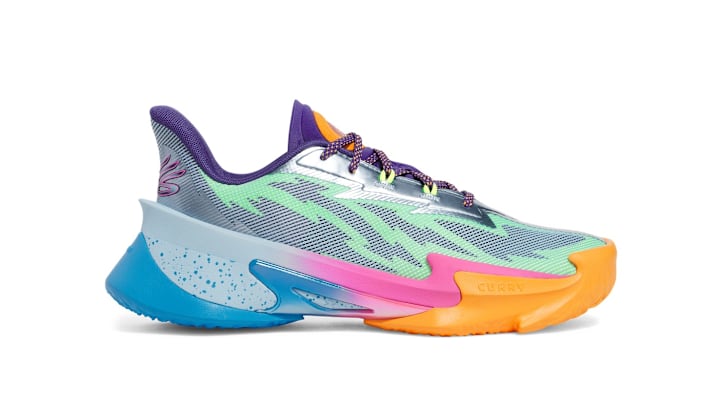 The Curry Series 7 'Cotton Candy' colorway. The Curry Series 7 'Cotton Candy' colorway.