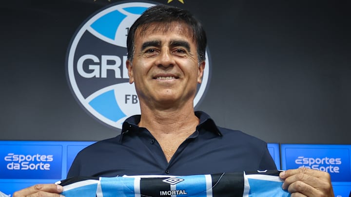 Novo técnico do Grêmio, Gustavo Quinteros é o atual campeão argentino