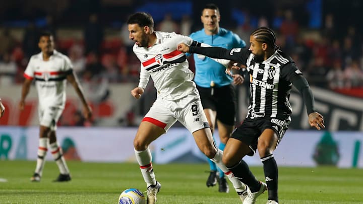 Calleri marcou em apenas um dos nove jogos que enfrentou o Atlético-MG - foram dois no 2 a 2 em 2022