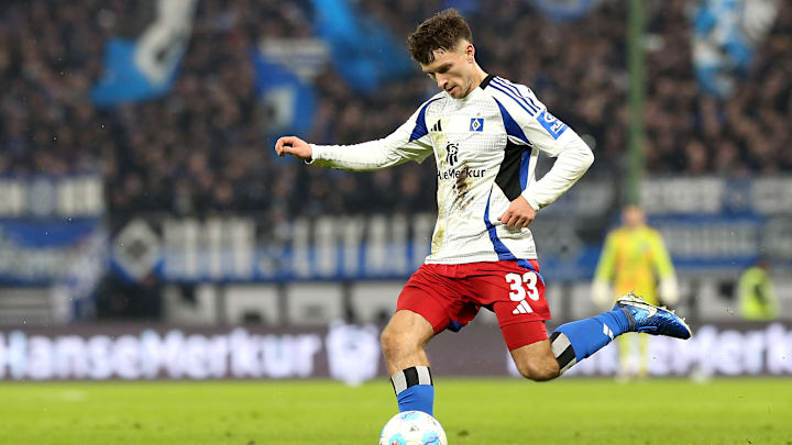 Noah Katterbach ist zurück bei den HSV-Profis 