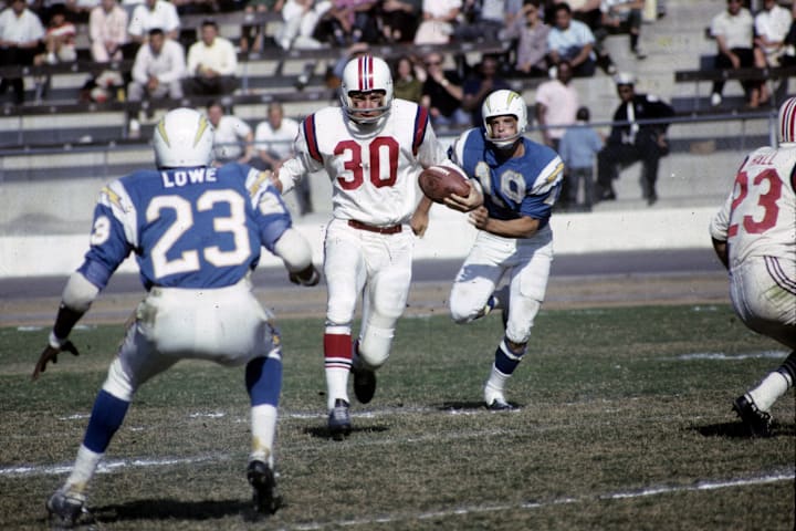 Boston Patriots vs San Diego Chargers Boston Patriots vs San Diego Chargers