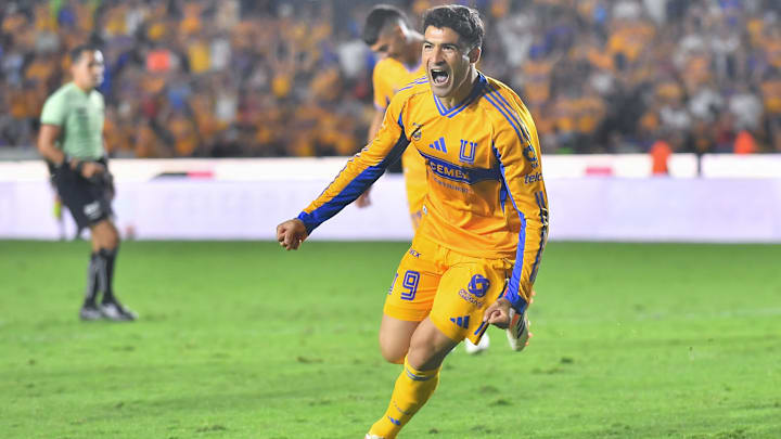 Tigres UANL v Atletico San Luis - Torneo Apertura 2025 Liga MX Tigres UANL v Atletico San Luis - Torneo Apertura 2025 Liga MX