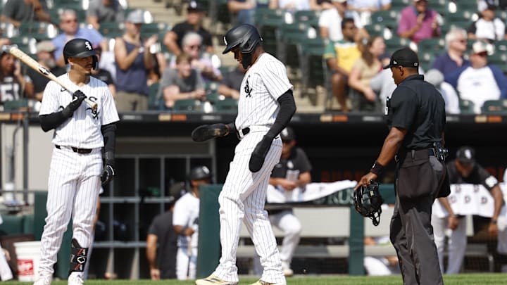Sep 11, 2024; Chicago, Illinois, USA; Chicago White Sox outfielder Luis Robert Jr. (88) scores against the Cleveland Guardians during the third inning at Guaranteed Rate Field. Mandatory Credit: Kamil Krzaczynski-Imagn Images