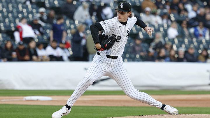 May 13, 2026; Chicago, Illinois, USA; Chicago White Sox starting pitcher Noah Schultz (22) delivers a pitch against the Kansas City Royals during the first inning at Rate Field. Mandatory Credit: Kamil Krzaczynski-Imagn Images May 13, 2026; Chicago, Illinois, USA; Chicago White Sox starting pitcher Noah Schultz (22) delivers a pitch against the Kansas City Royals during the first inning at Rate Field. Mandatory Credit: Kamil Krzaczynski-Imagn Images