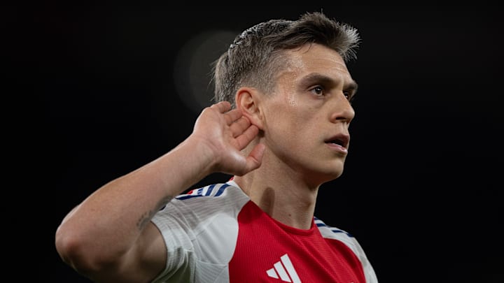 Arsenal could sell Leandro Trossard to balance the books.