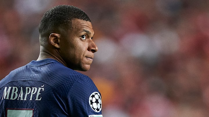 SL Benfica v Paris Saint-Germain: Group H - UEFA Champions League